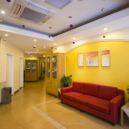 Home Inn Central Avenue Pedestrain Street Harbin Bagian luar foto