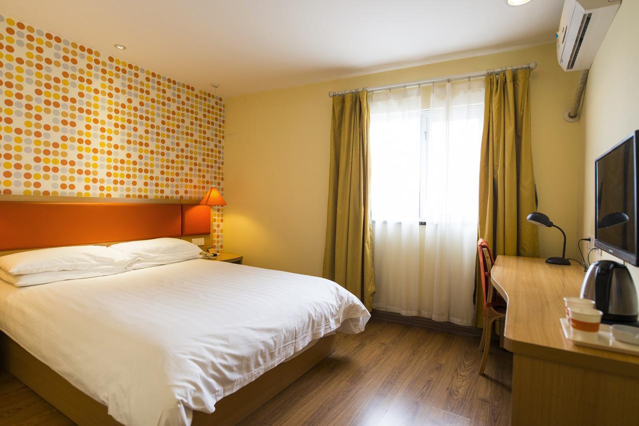 Home Inn Central Avenue Pedestrain Street Harbin Bagian luar foto