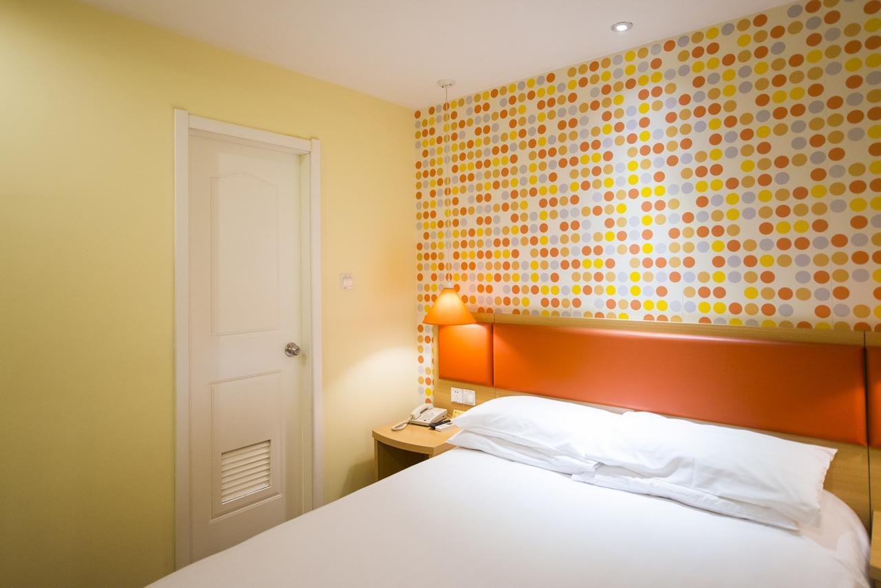 Home Inn Central Avenue Pedestrain Street Harbin Bagian luar foto